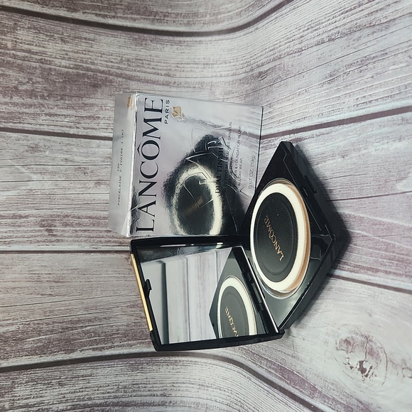 Lancome Other - BNIB Lancome Dual Finish Multitasking Powder and Foundation 360 Honey III (W)**